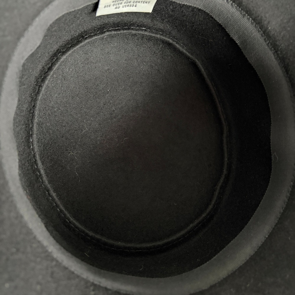 Liz Claiborne Cloche Hat Wool Felt Feather Accent OS Black Whimsigoth Capsule - Picture 9 of 10